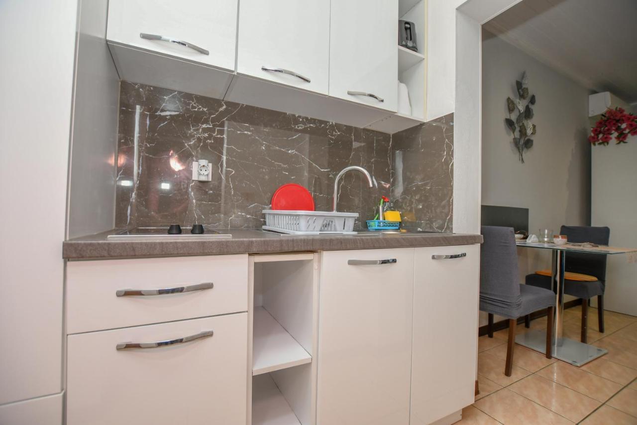 Apartment Camelia Poreč Eksteriør bilde