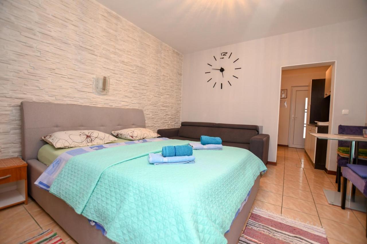 Apartment Camelia Poreč Eksteriør bilde