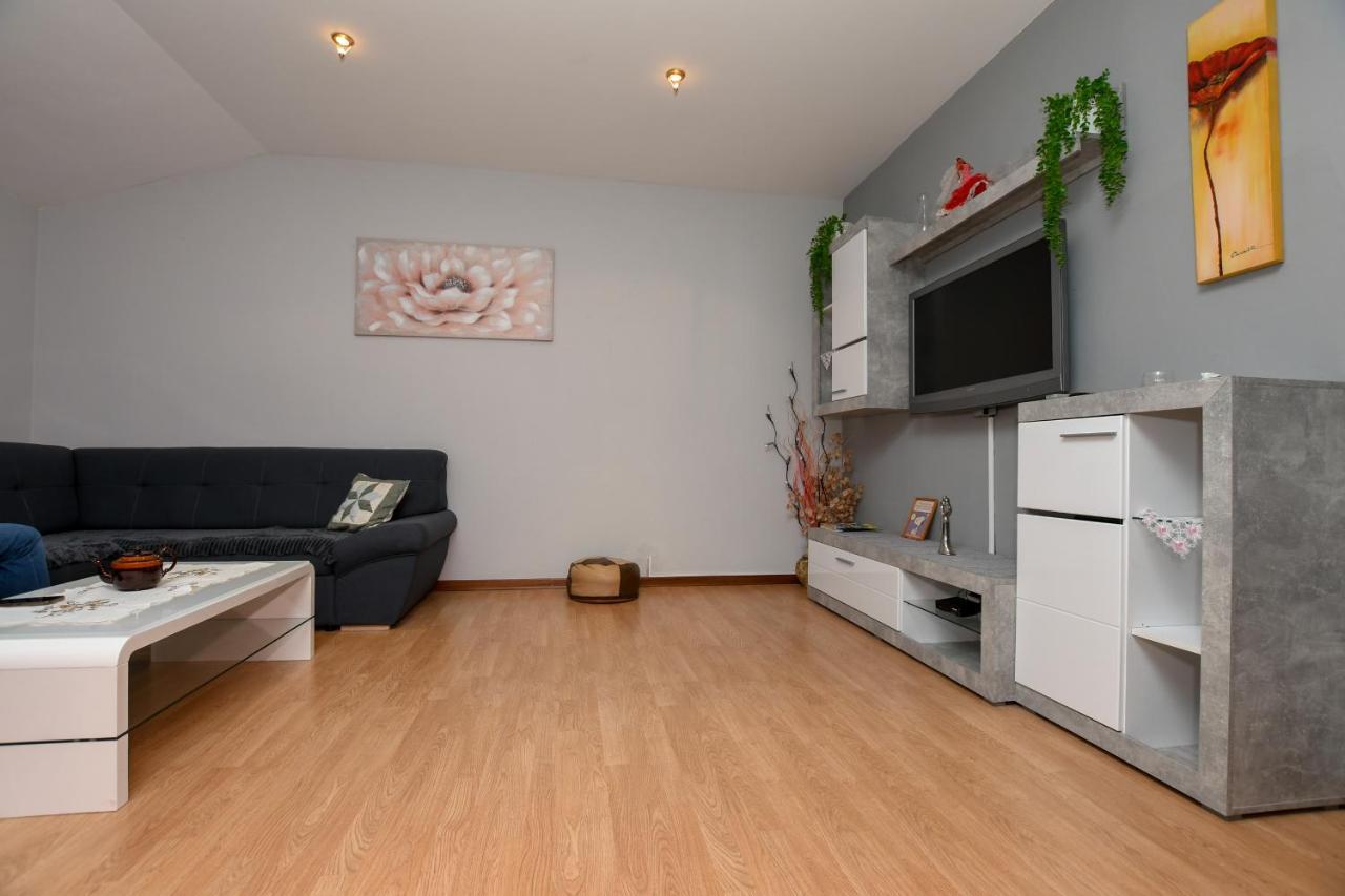 Apartment Camelia Poreč Eksteriør bilde