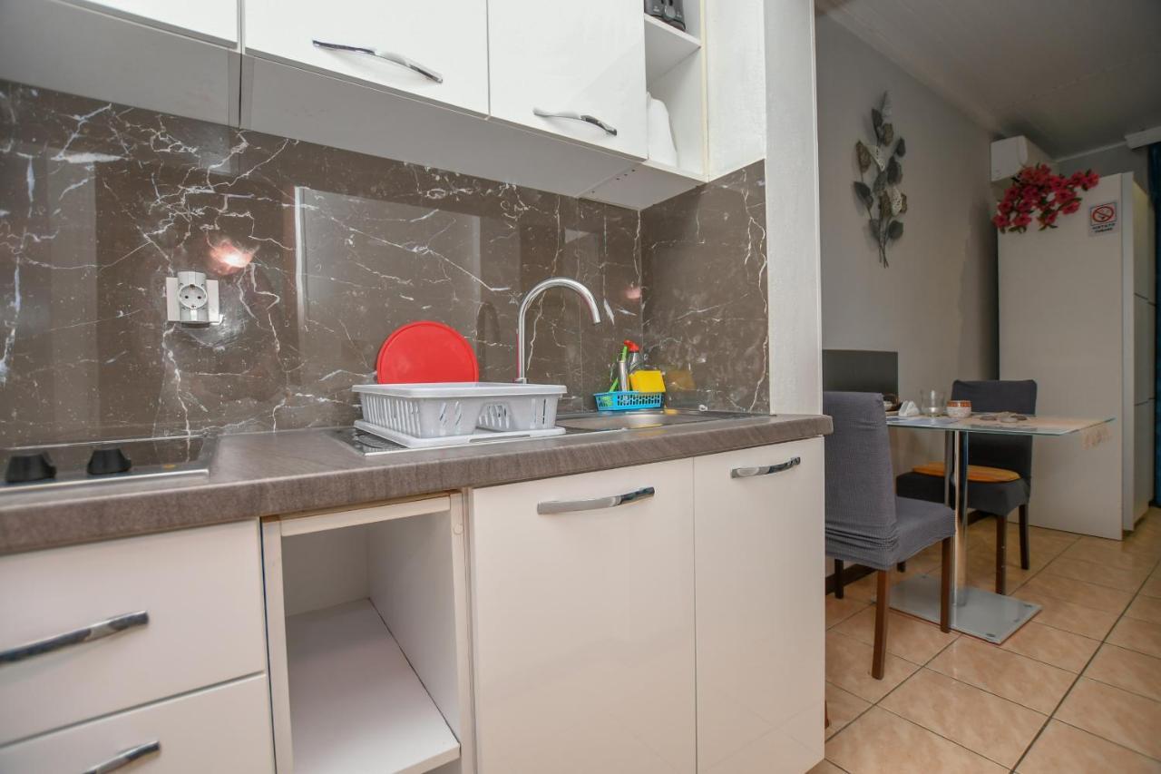 Apartment Camelia Poreč Eksteriør bilde