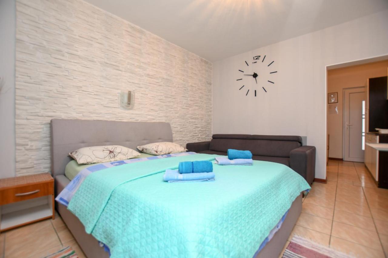 Apartment Camelia Poreč Eksteriør bilde