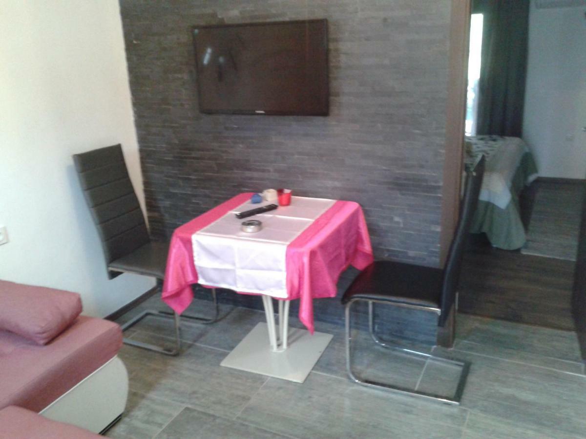 Apartment Camelia Poreč Eksteriør bilde